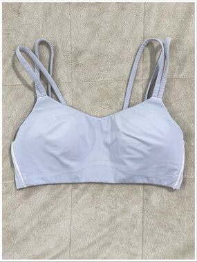 Lululemon Like a Cloud Bra ~ Size 2/4 ~ Item #13106